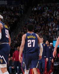 APP下载-波特：球迷觉得队友表现好都因约基奇 其实有些系列赛是穆雷赢的