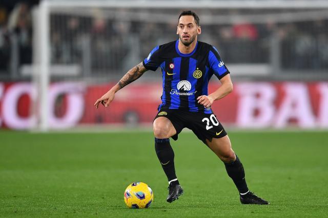 Hakan-Calhanoglu-Inter-Milan-5.jpg